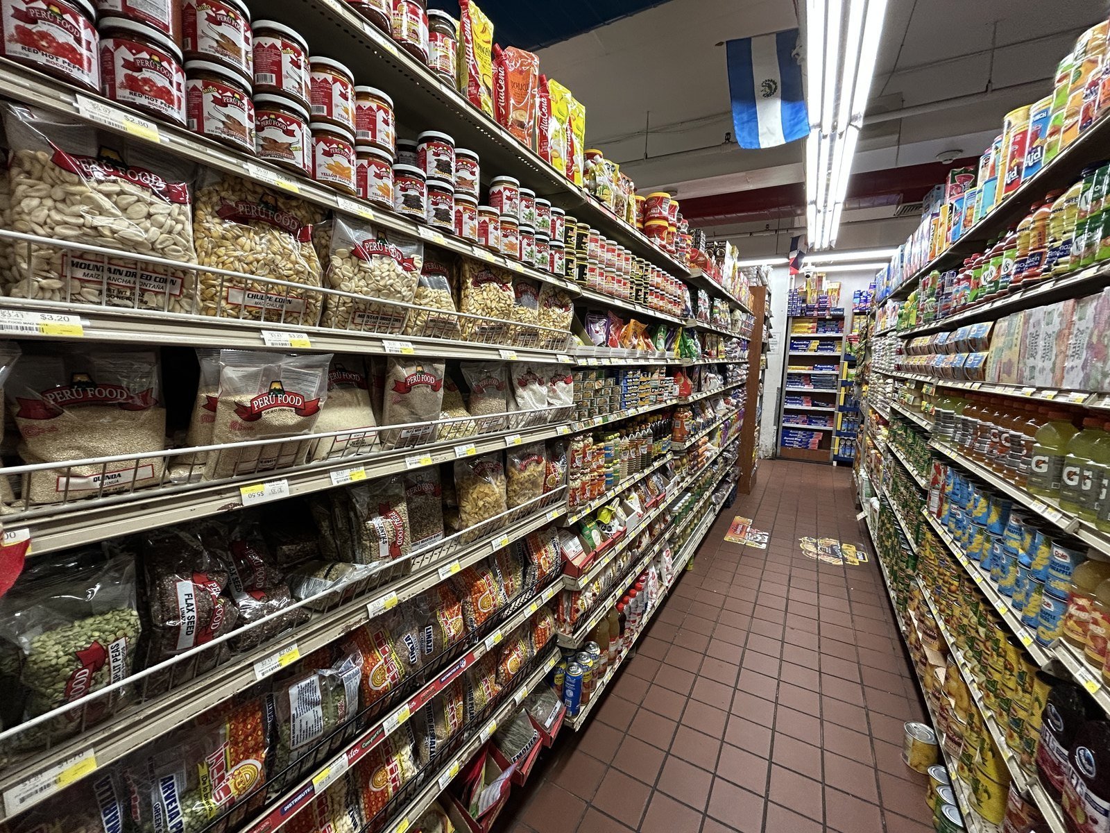 Productos de Sudamérica en Las Palmas Supermarket